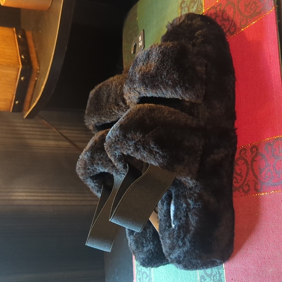 Mixit faux fur ankle strappy slippers black Women's M 7 - 8 soft NEW NWT - Picture 6 of 9